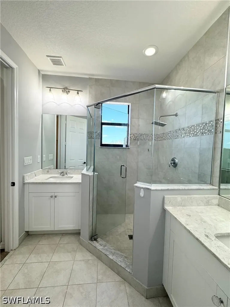 8984 Madrid Circle Naples FL 34104
