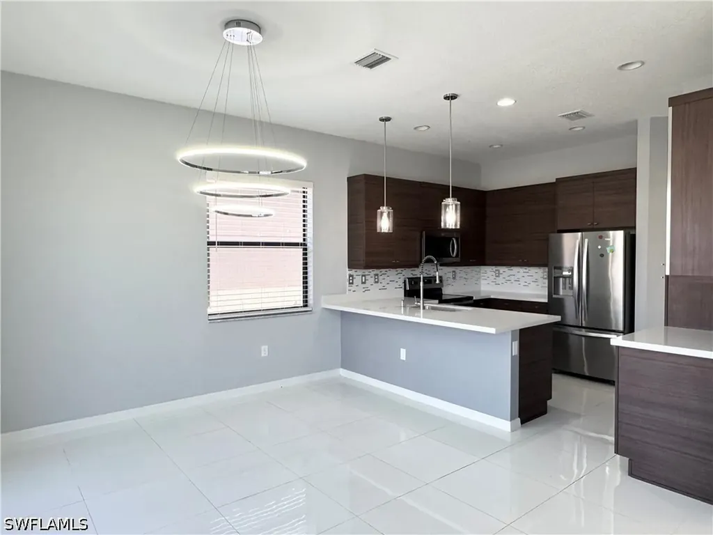 8984 Madrid Circle Naples FL 34104