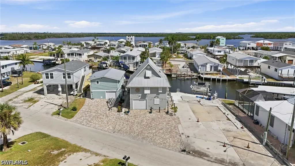 850 Oak Street Fort Myers Beach FL 33931