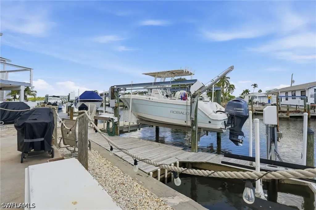 850 Oak Street Fort Myers Beach FL 33931
