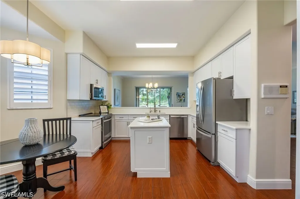 558 Vintage Reserve Lane Naples FL 34119