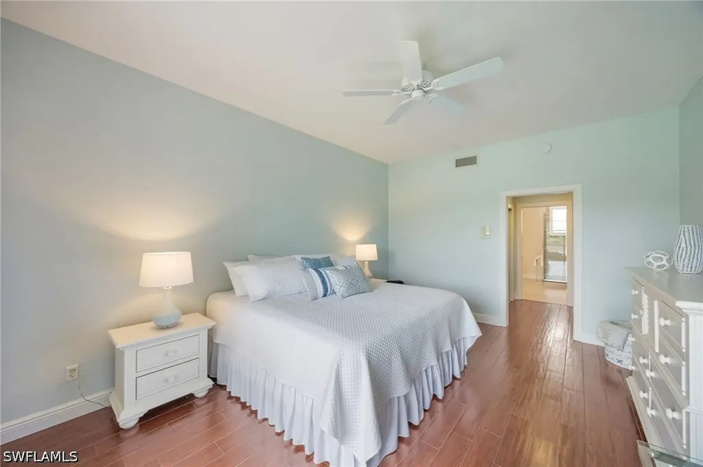 558 Vintage Reserve Lane Naples FL 34119