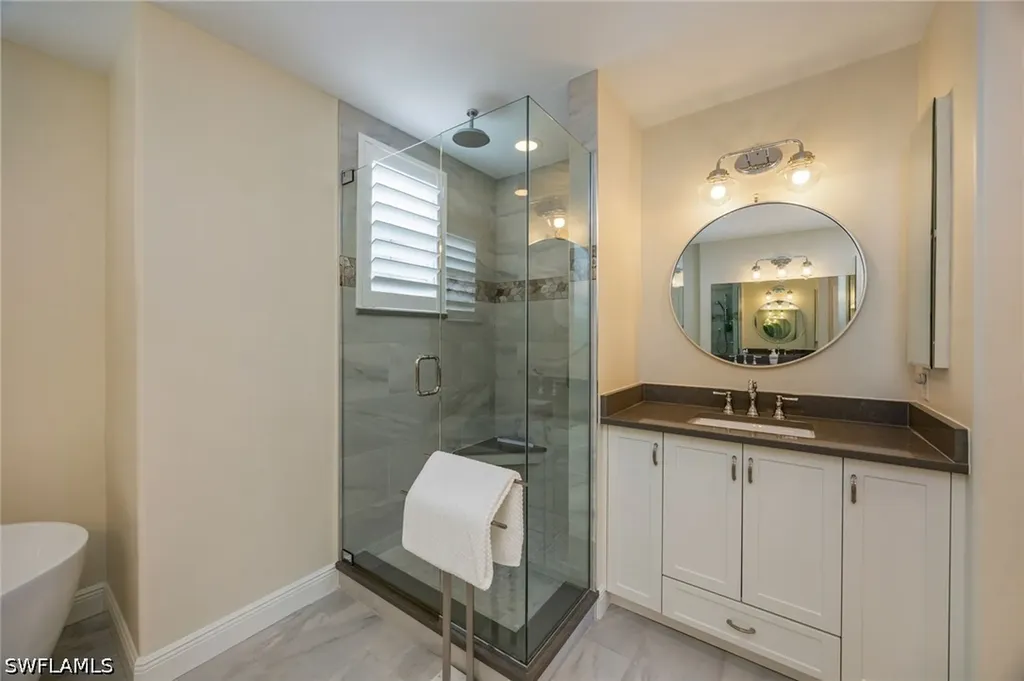558 Vintage Reserve Lane Naples FL 34119
