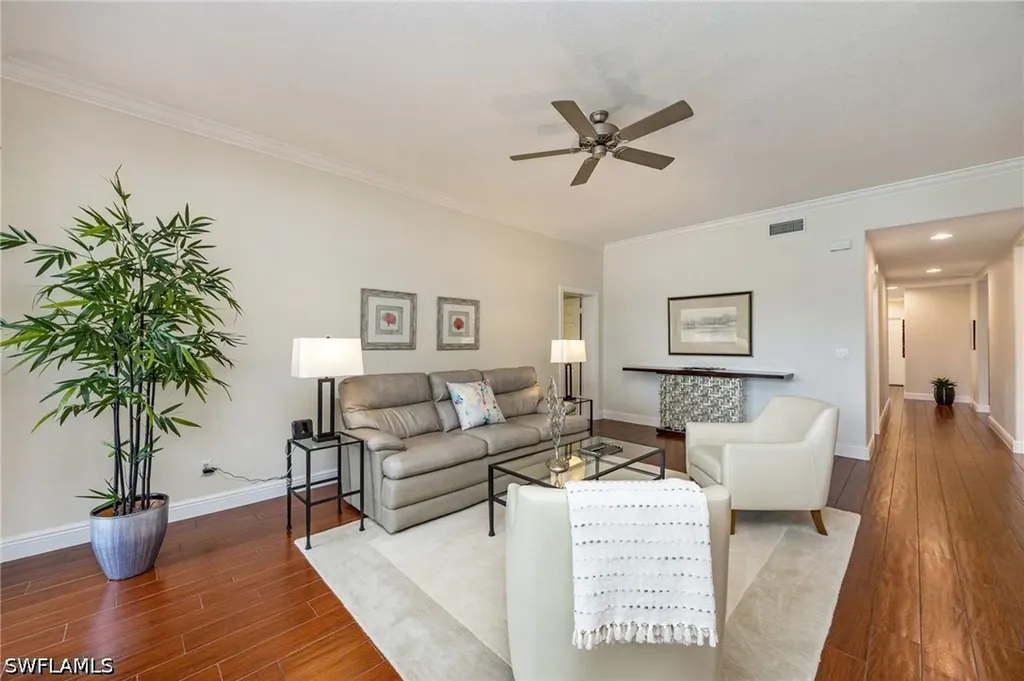 558 Vintage Reserve Lane Naples FL 34119