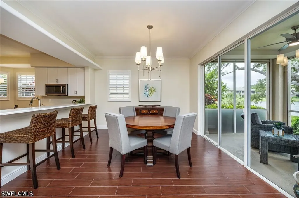 558 Vintage Reserve Lane Naples FL 34119
