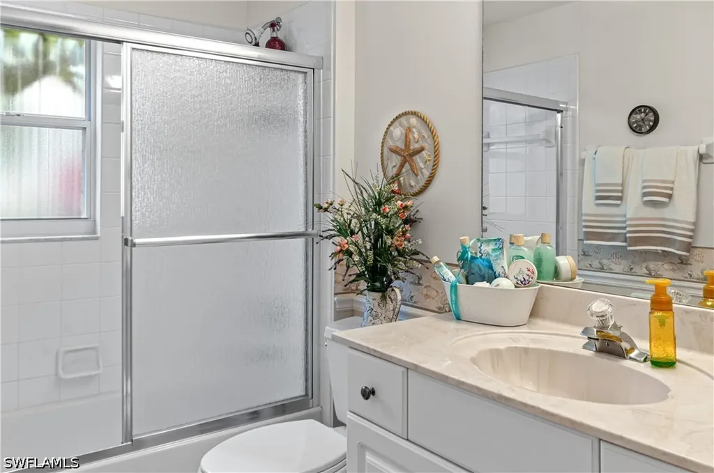 5510 Greenwood Circle Naples FL 34112
