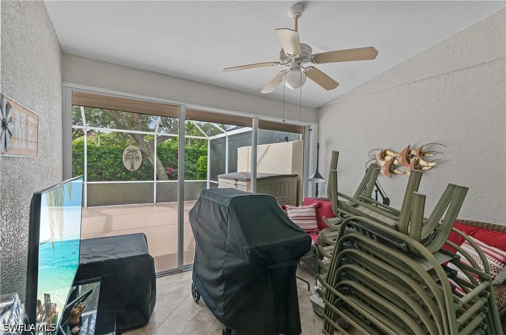 5510 Greenwood Circle Naples FL 34112