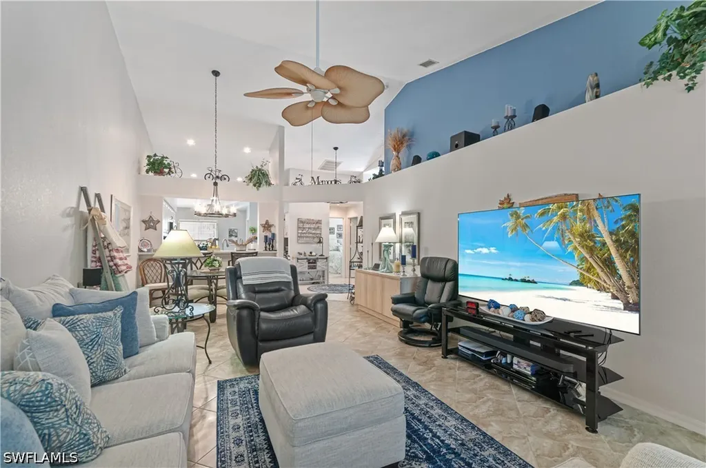 5510 Greenwood Circle Naples FL 34112