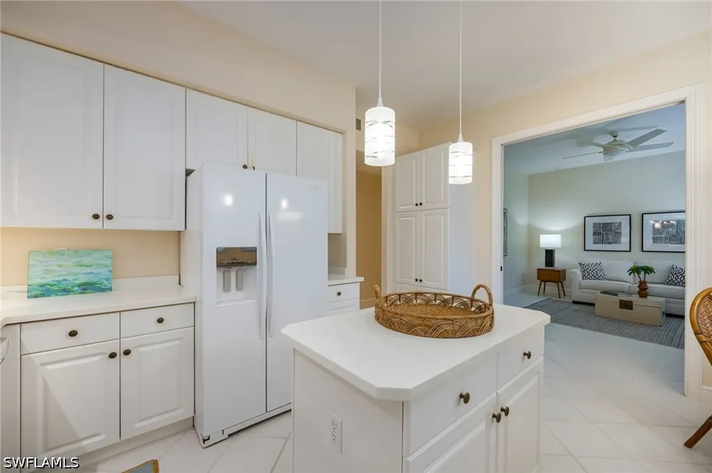 650 Vintage Reserve Circle Naples FL 34119