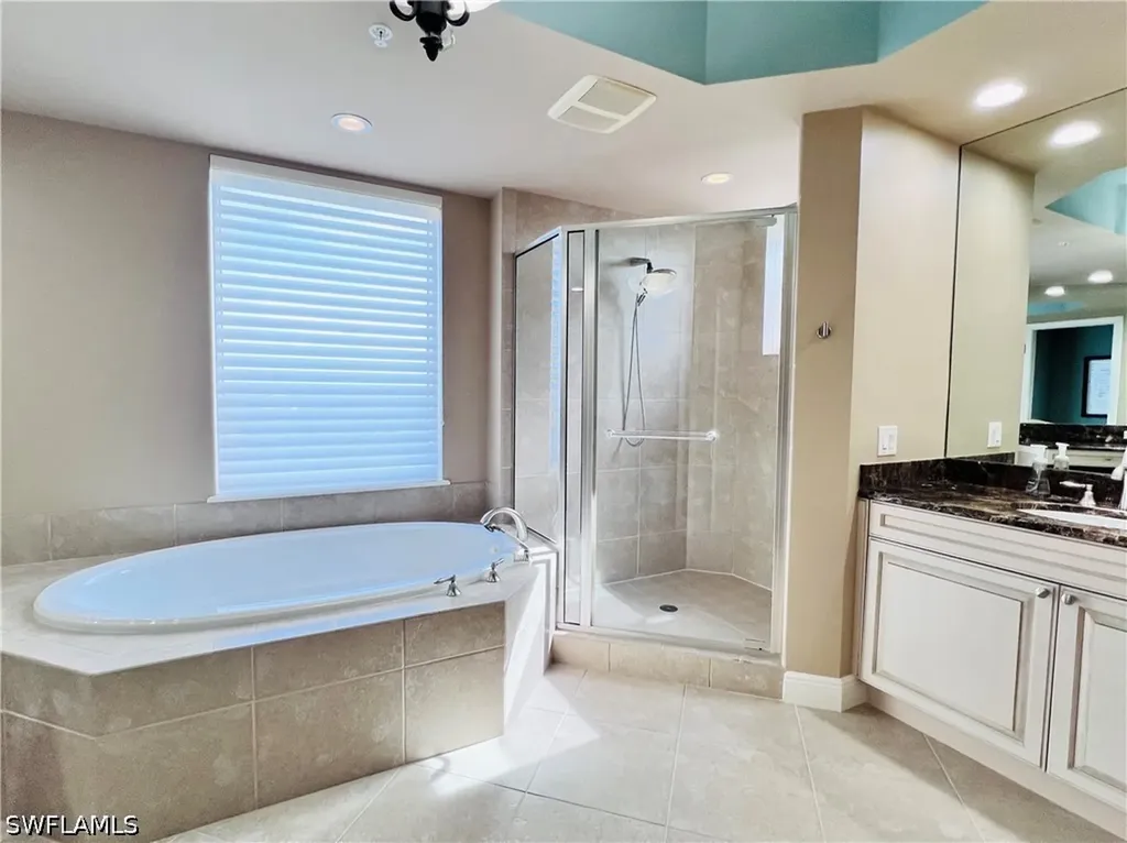 23850 Via Italia Circle Estero FL 34134