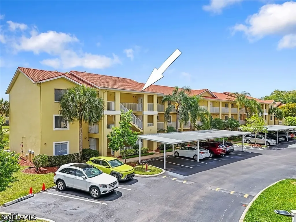 Naples FL, 8288 Key Royal Lane, Unit 1435