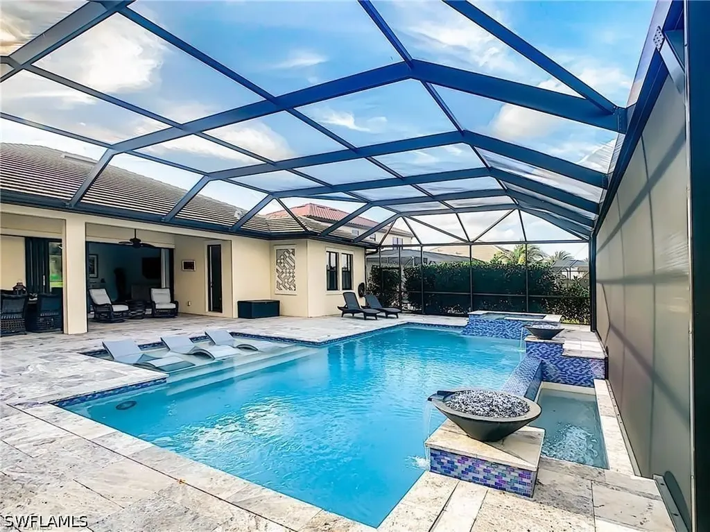 2175 Antigua Lane Naples FL 34120
