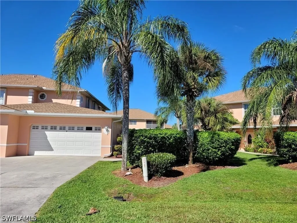 20068 Lake Vista Circle N Lehigh Acres FL 33936