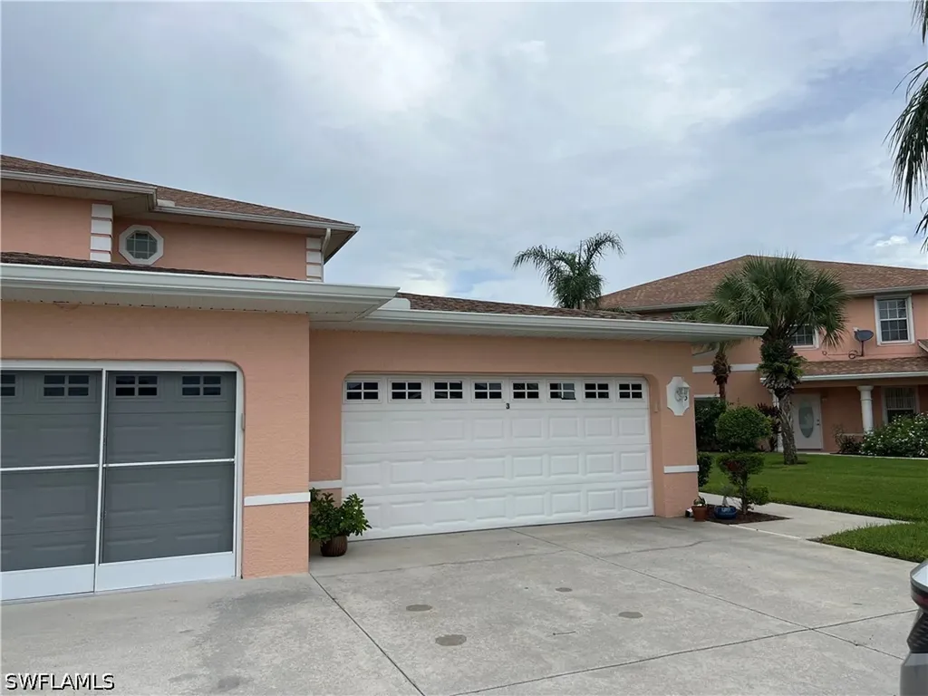 20068 Lake Vista Circle N Lehigh Acres FL 33936