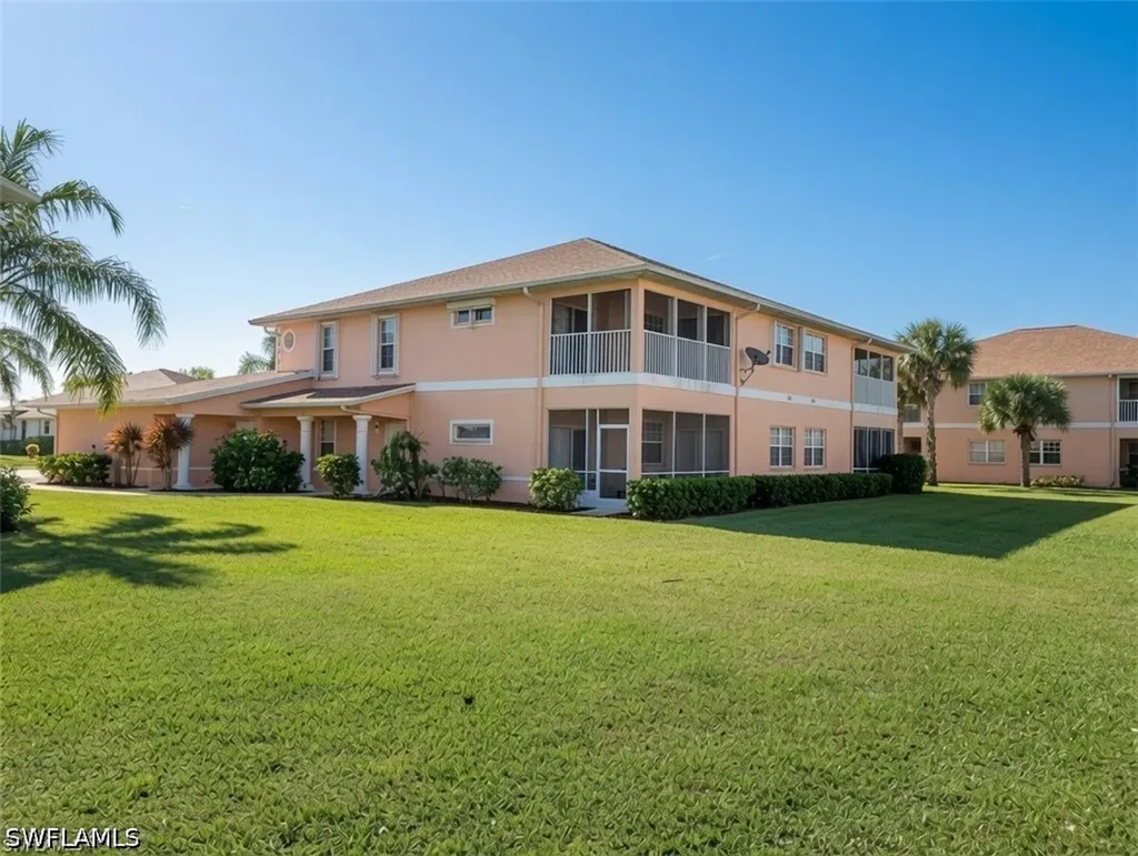 20068 Lake Vista Circle N Lehigh Acres FL 33936