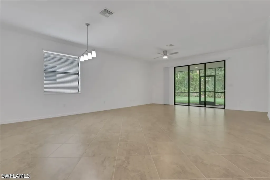 9469 Foxglove Lane Naples FL 34120