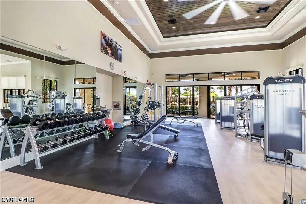 9469 Foxglove Lane Naples FL 34120
