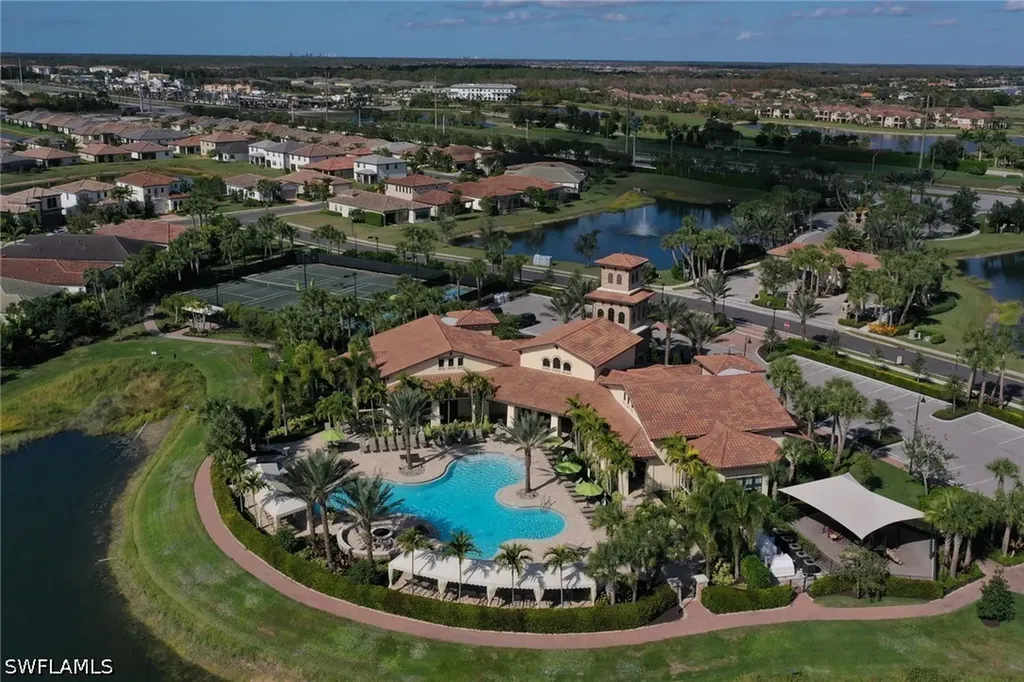 9469 Foxglove Lane Naples FL 34120