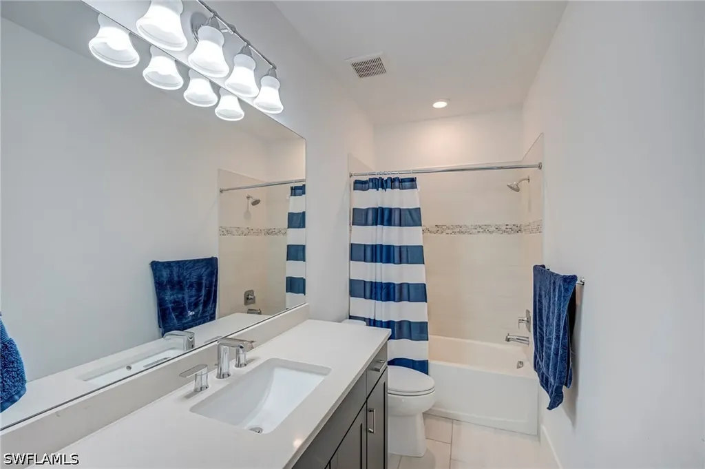 4280 Arlington Drive Ave Maria FL 34142