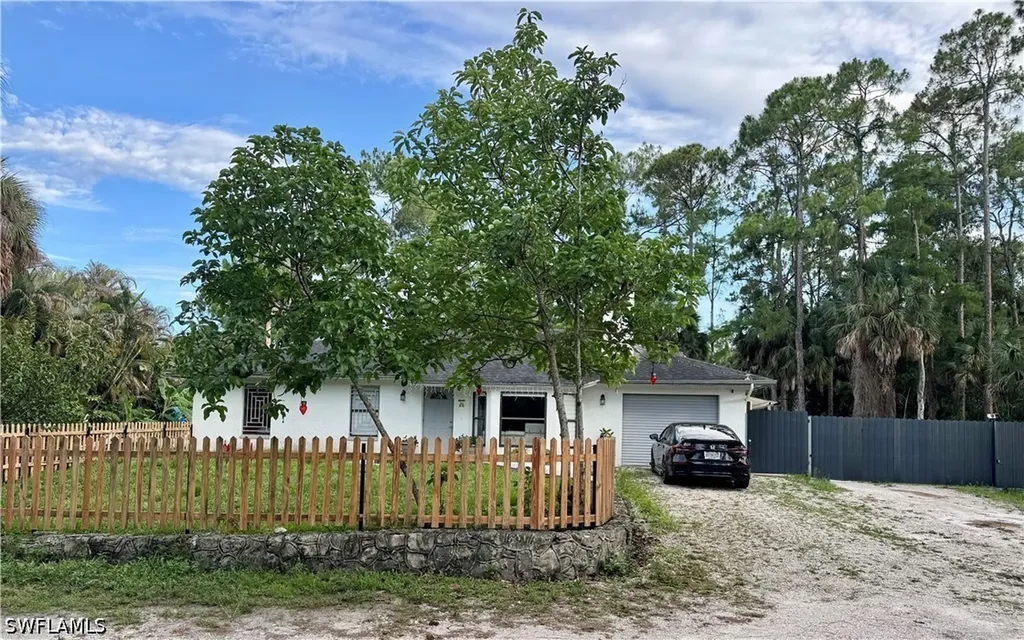 130 Jung Boulevard W Naples FL 34120