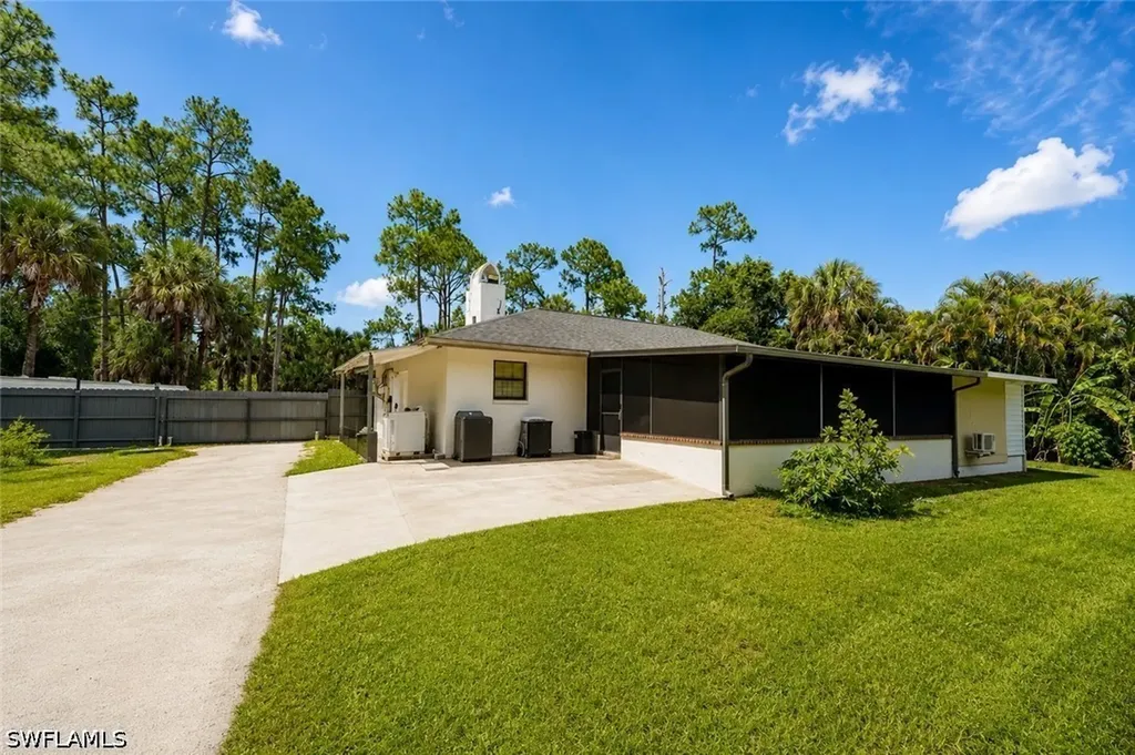 130 Jung Boulevard W Naples FL 34120