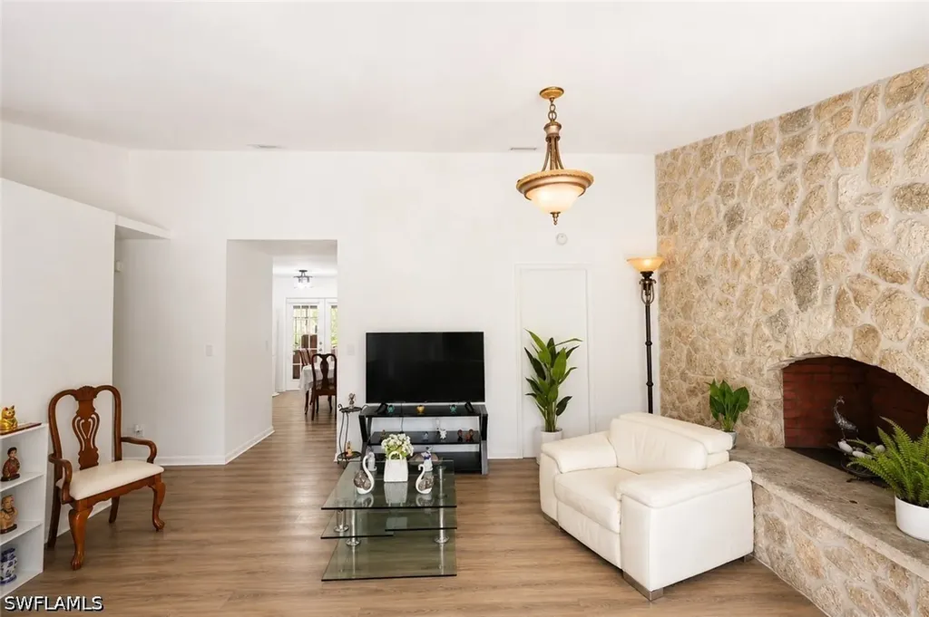 130 Jung Boulevard W Naples FL 34120