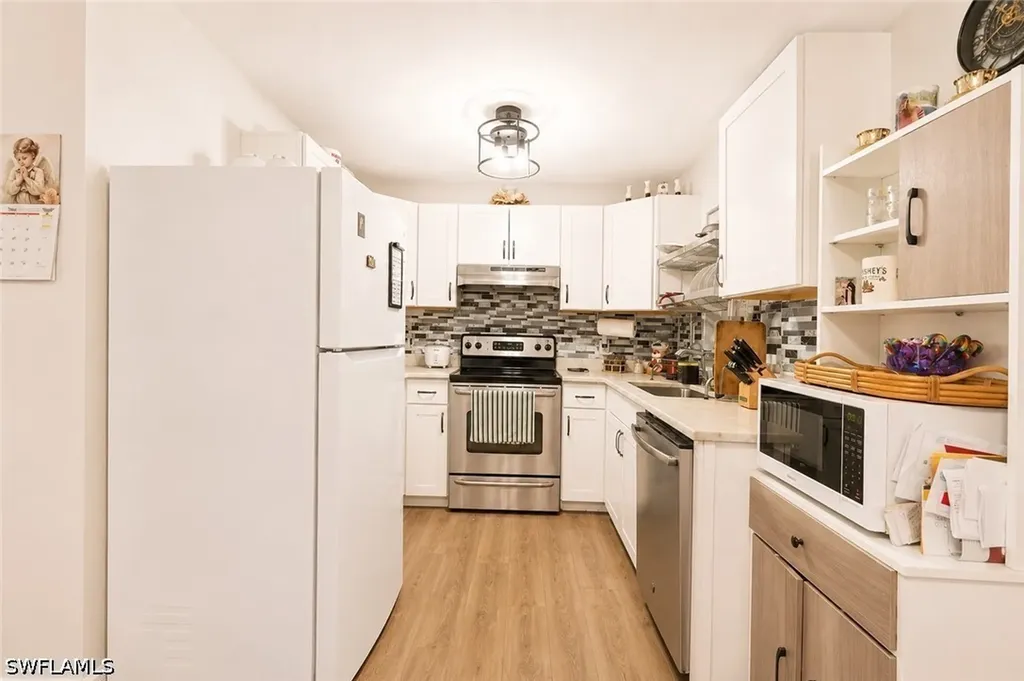 130 Jung Boulevard W Naples FL 34120