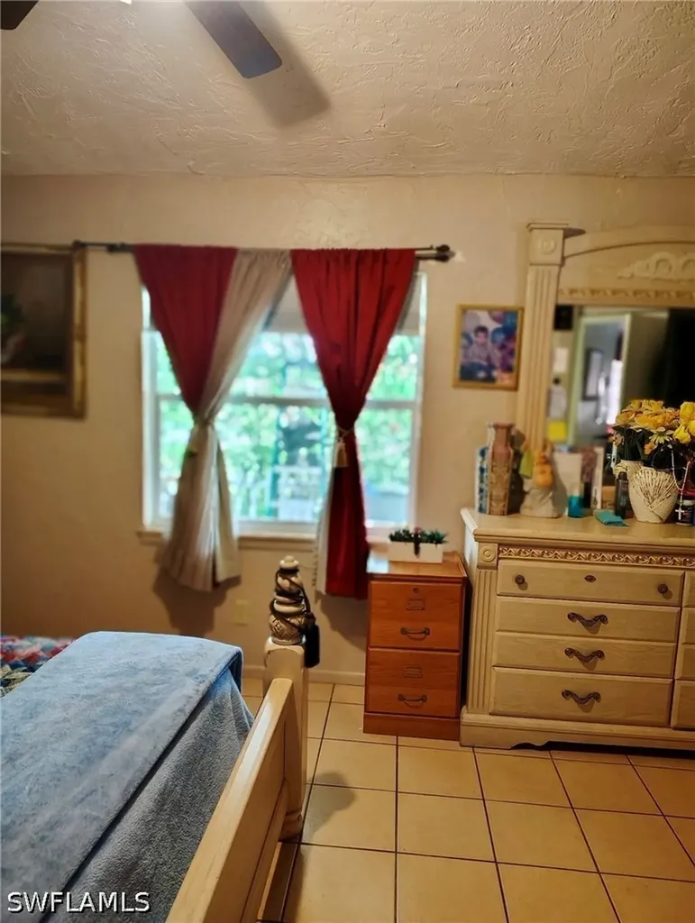 2642 Santa Barbara Boulevard Naples FL 34116