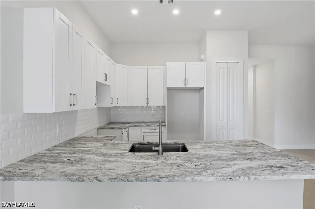1819 Sunshine Boulevard Naples FL 34116