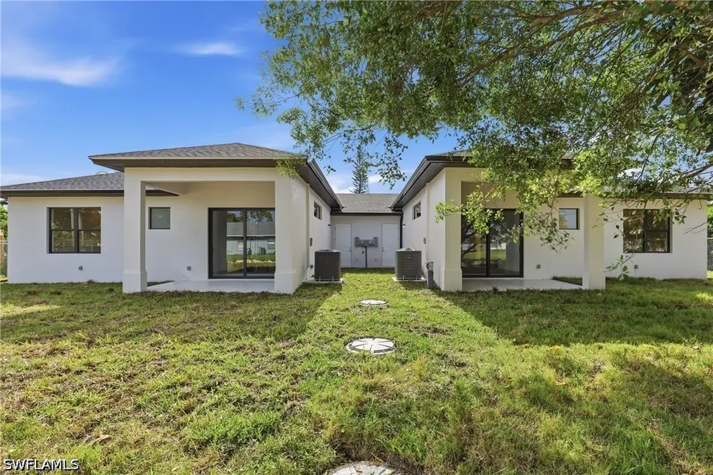 1819 Sunshine Boulevard Naples FL 34116