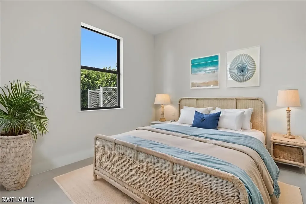 1819 Sunshine Boulevard Naples FL 34116