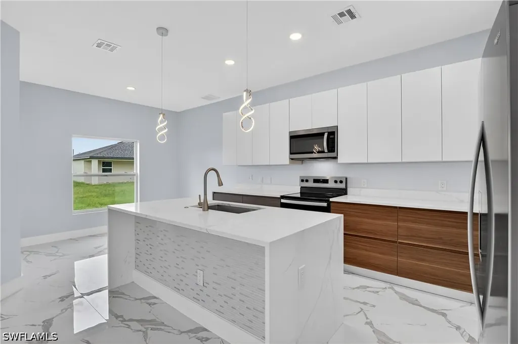 454 Mercedes Court Lehigh Acres FL 33972