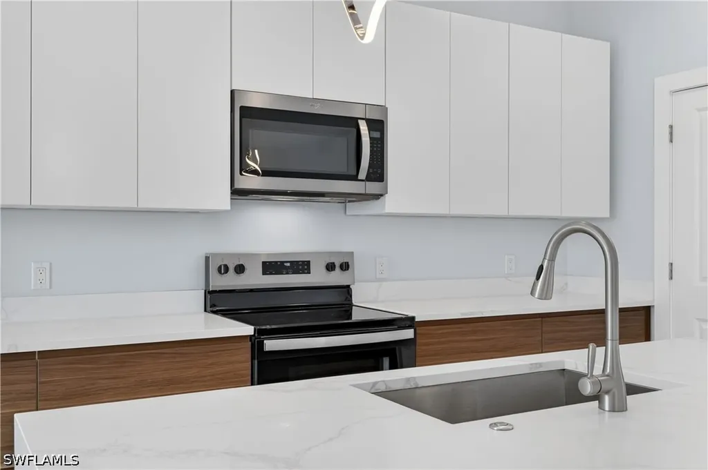 454 Mercedes Court Lehigh Acres FL 33972