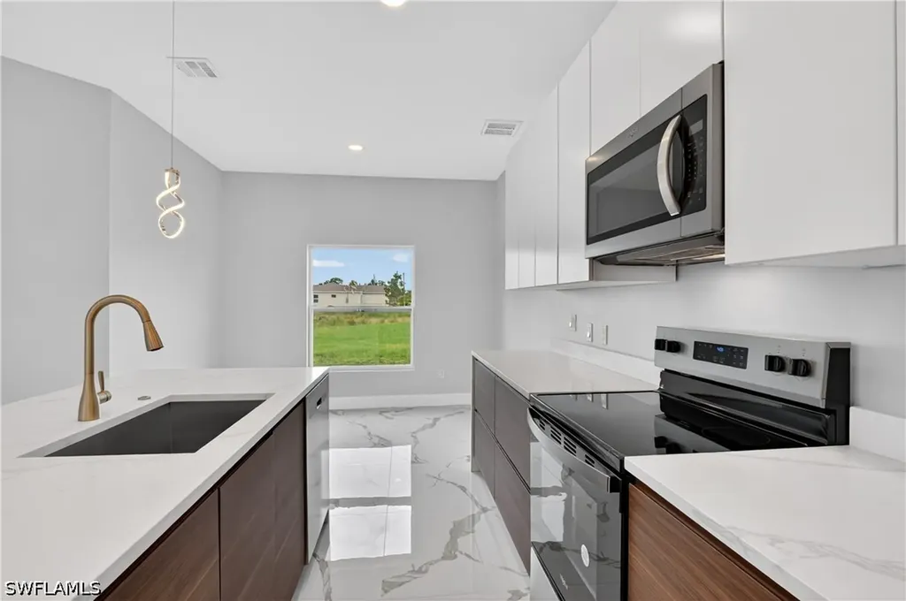454 Mercedes Court Lehigh Acres FL 33972