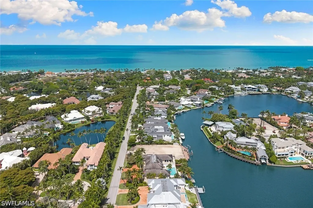 421 21st Avenue S Naples FL 34102