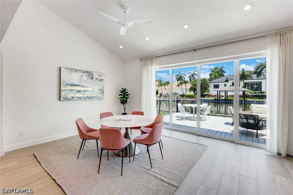 151 Bayview Avenue Naples FL 34108