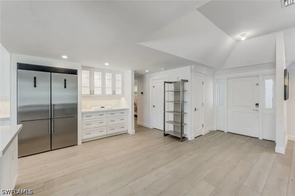 151 Bayview Avenue Naples FL 34108