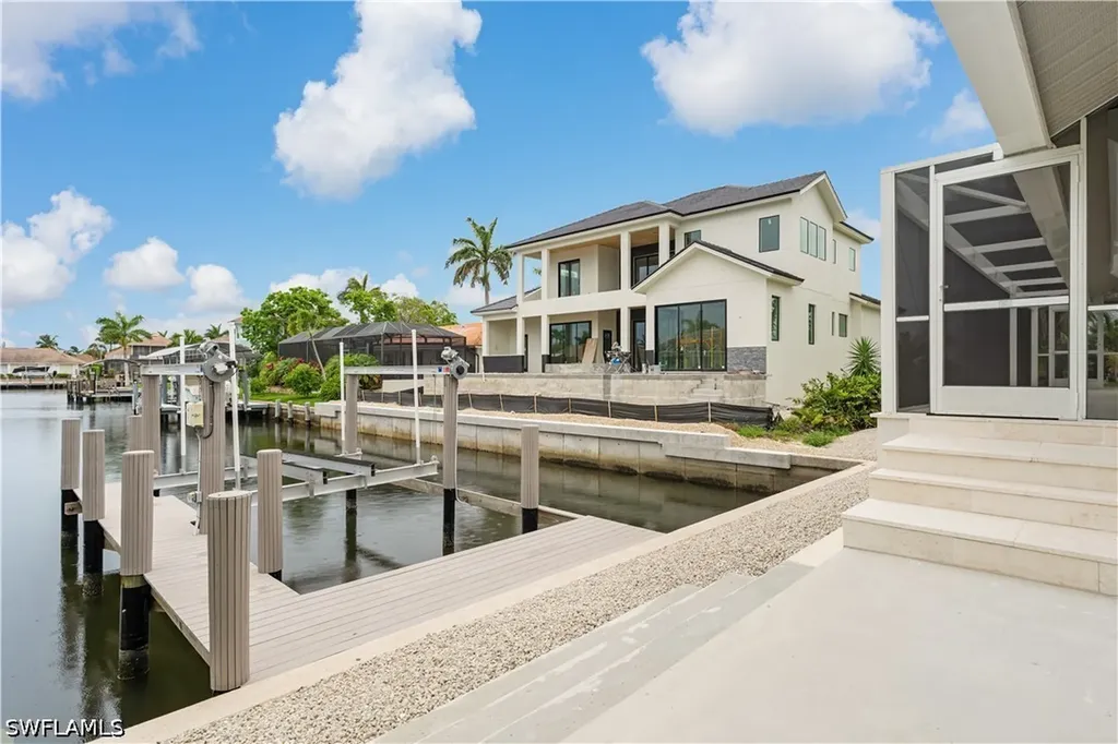 72 N Barfield Drive Marco Island FL 34145