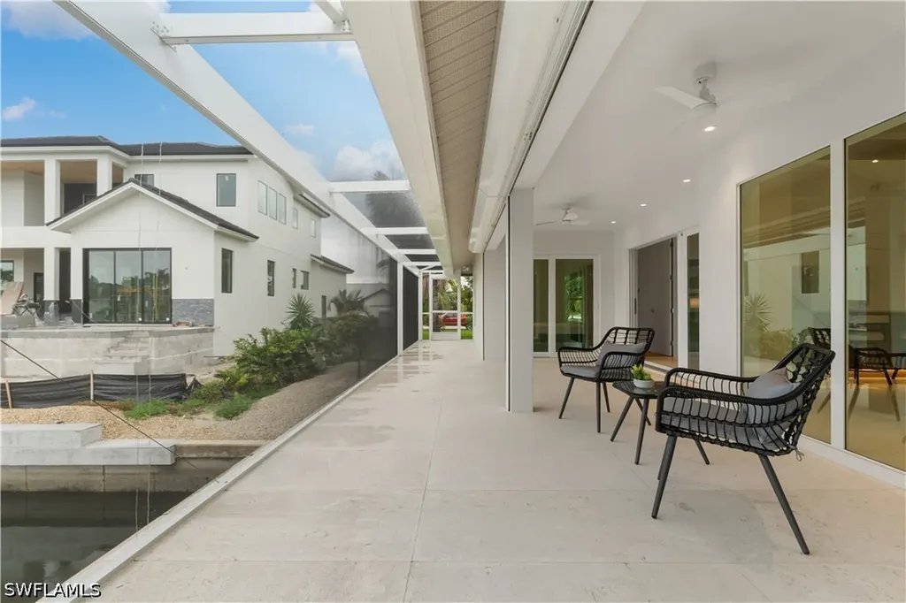 72 N Barfield Drive Marco Island FL 34145