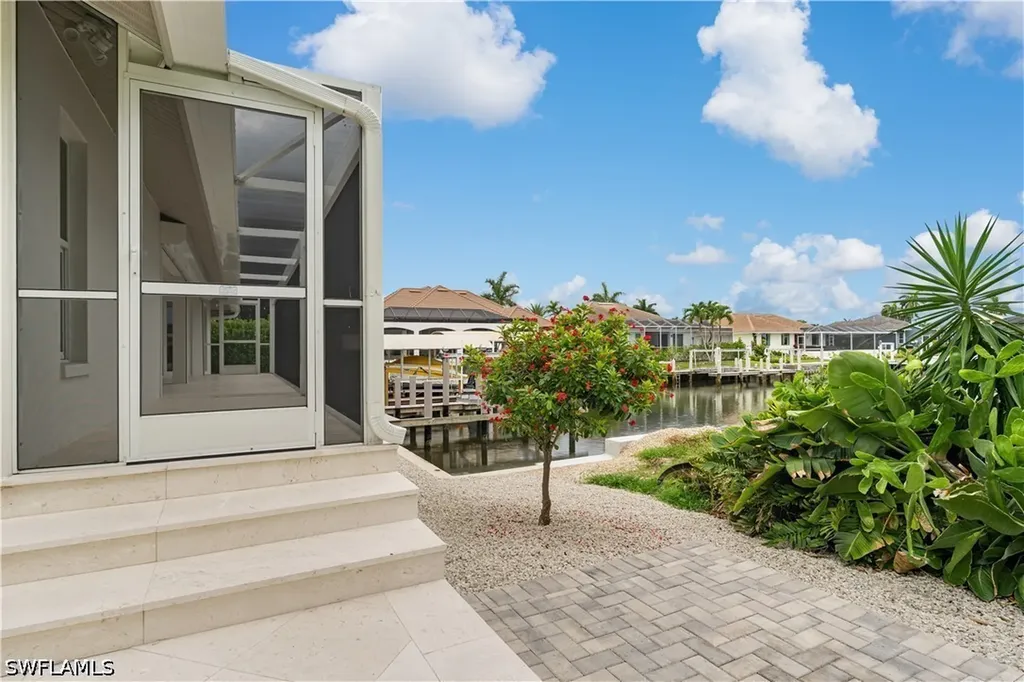 72 N Barfield Drive Marco Island FL 34145