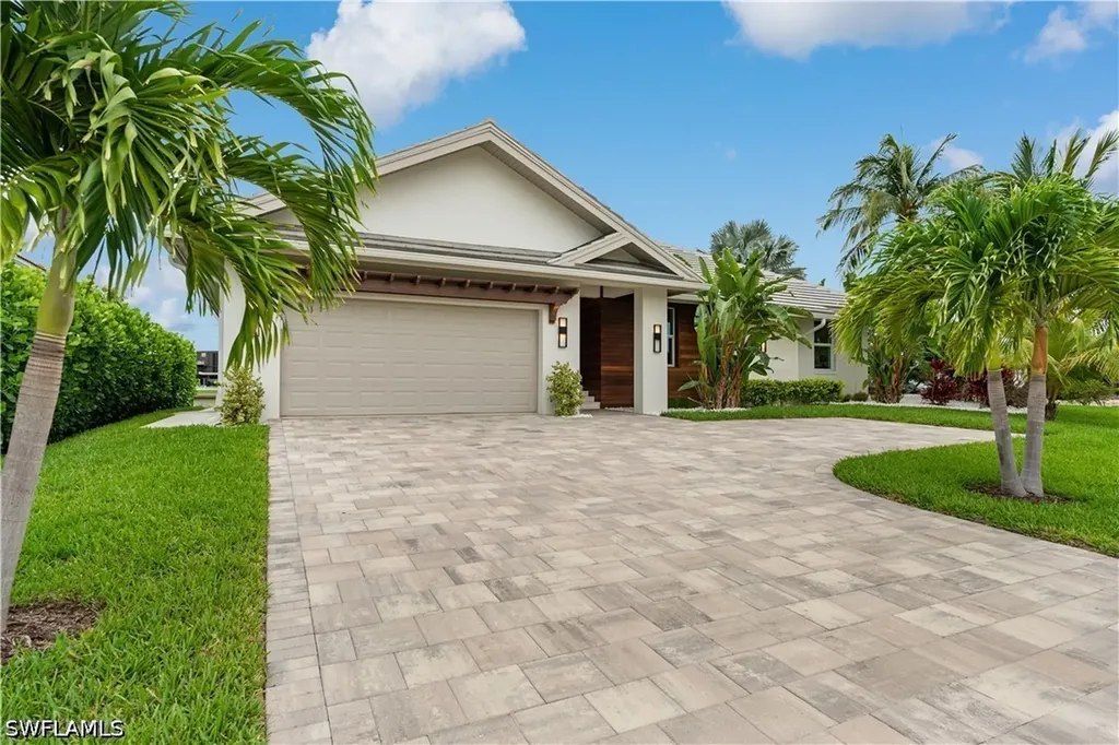 72 N Barfield Drive Marco Island FL 34145