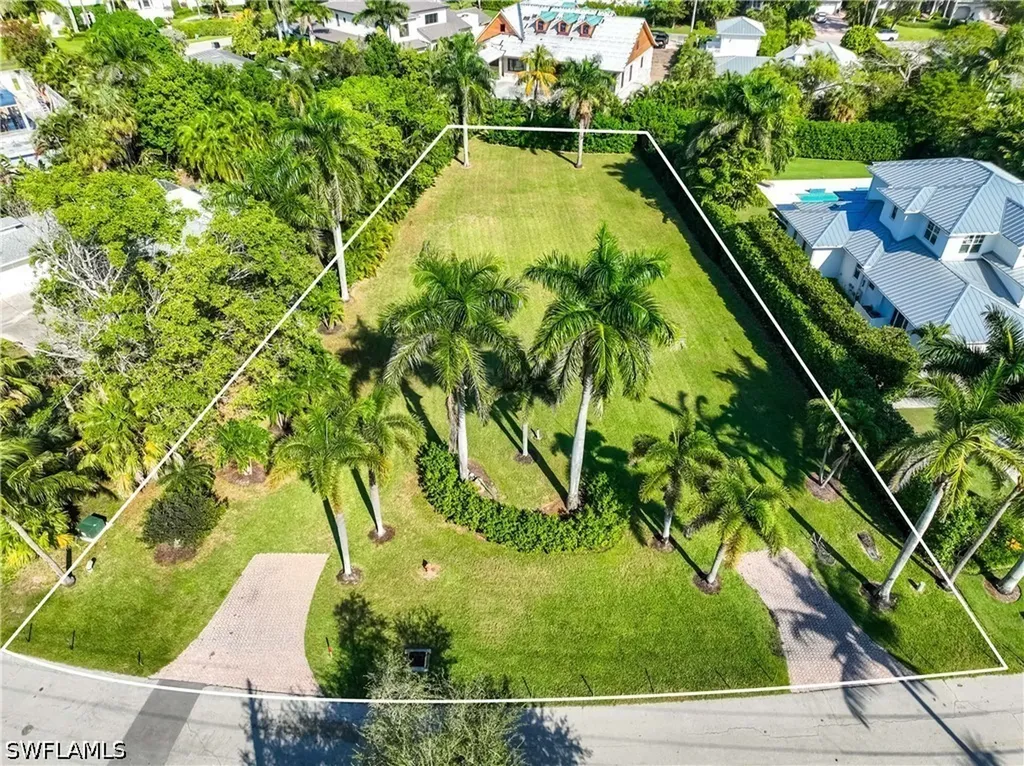 311 Spring Line Drive Naples FL 34102