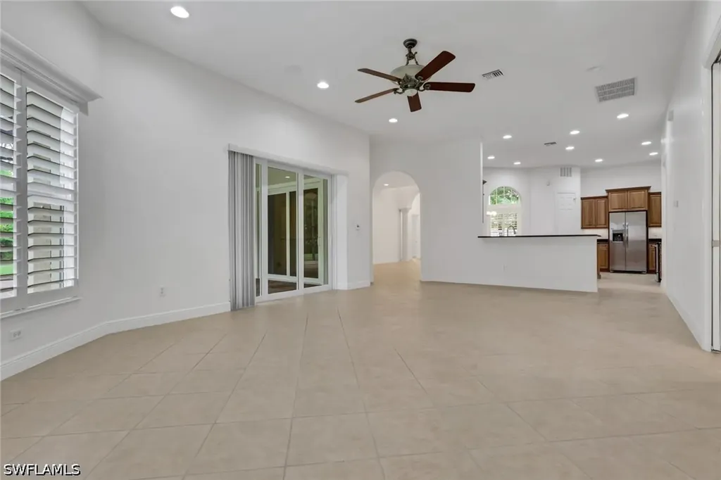 10233 Avonleigh Drive Bonita Springs FL 34135