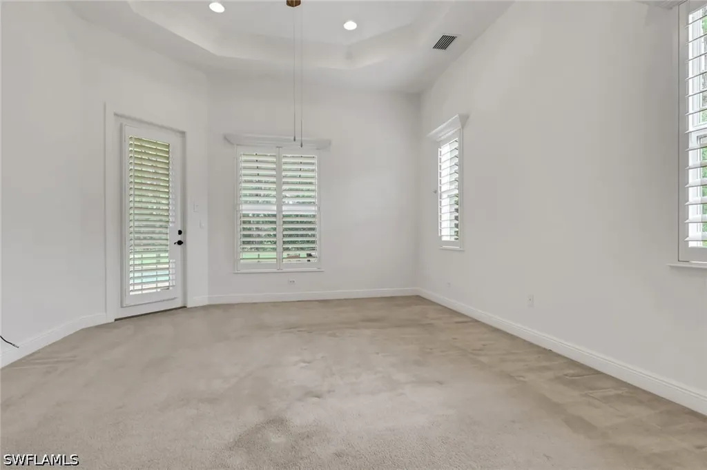10233 Avonleigh Drive Bonita Springs FL 34135