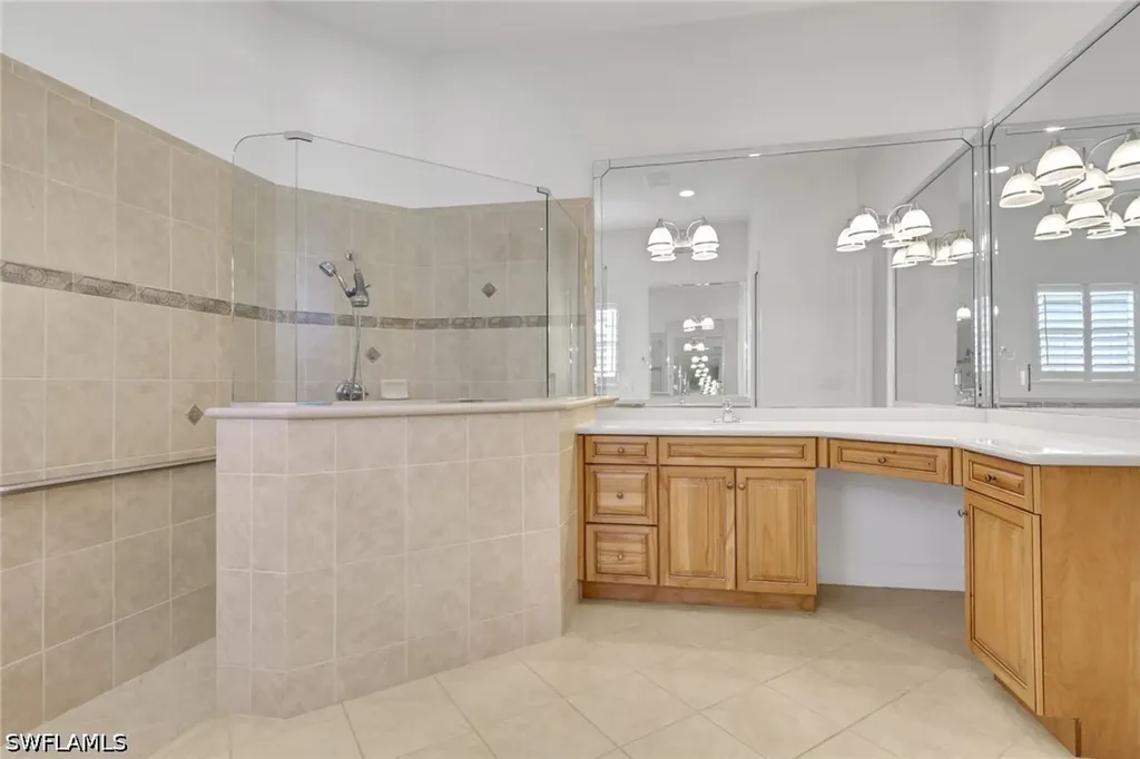 10233 Avonleigh Drive Bonita Springs FL 34135