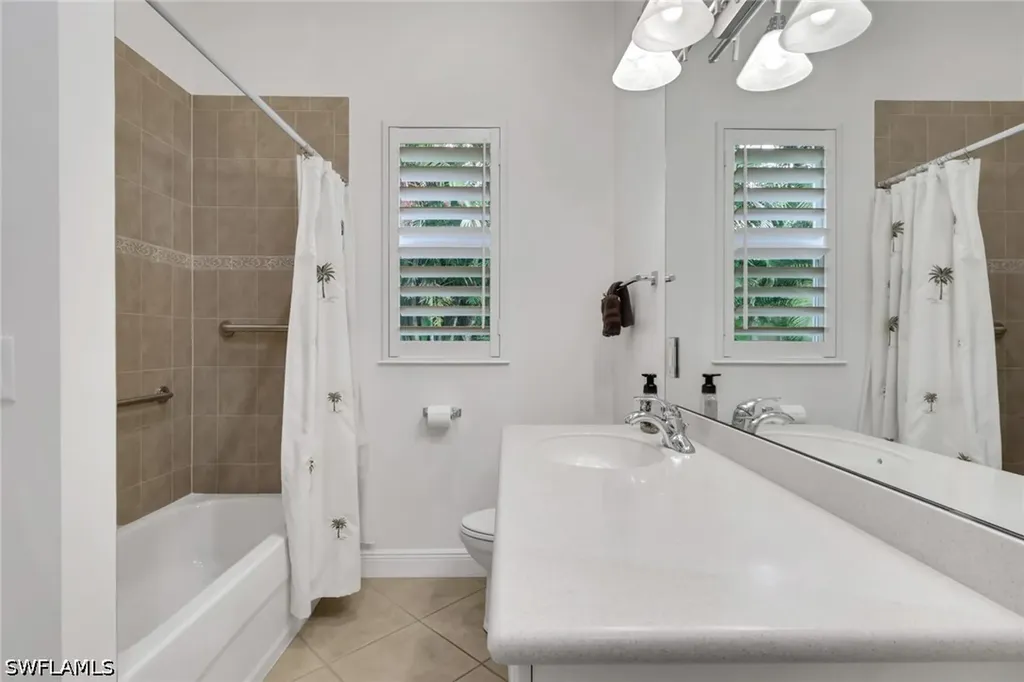 10233 Avonleigh Drive Bonita Springs FL 34135