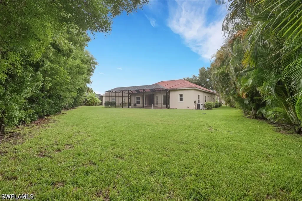 10233 Avonleigh Drive Bonita Springs FL 34135