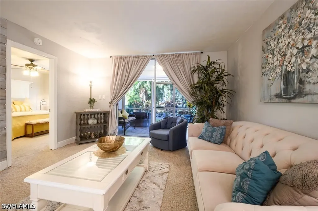 499 Forest Lakes Boulevard Naples FL 34105