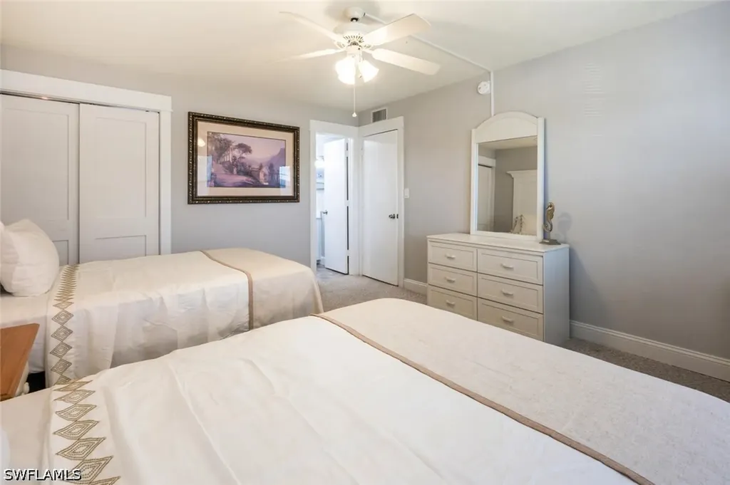 499 Forest Lakes Boulevard Naples FL 34105