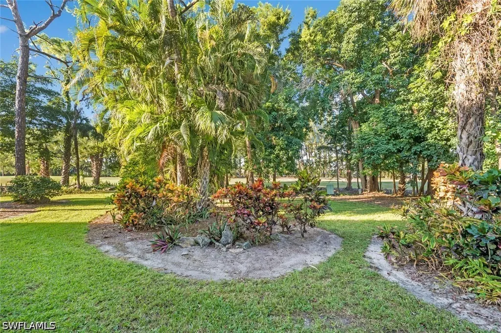 499 Forest Lakes Boulevard Naples FL 34105